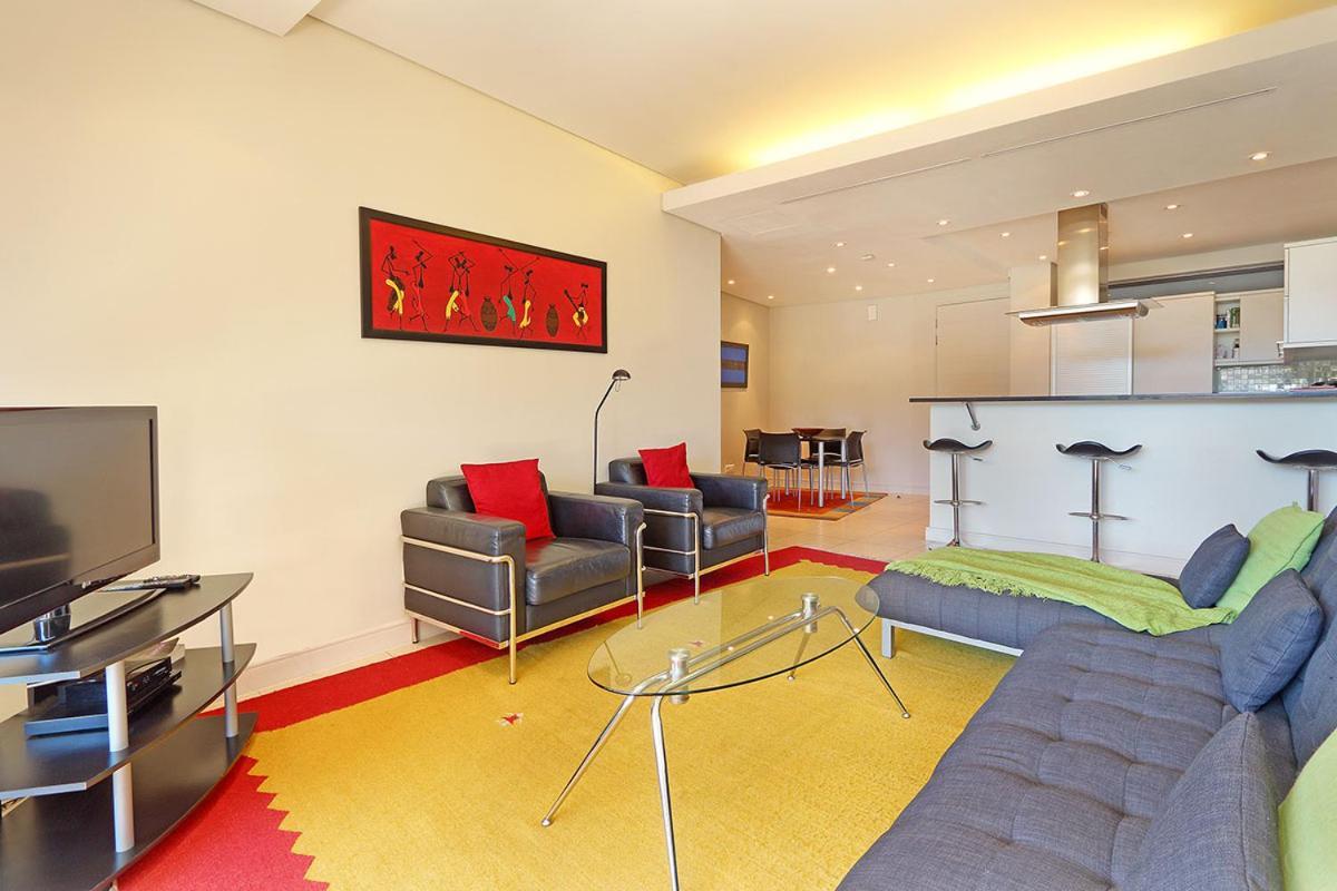 Waterfront Stays เคปทาวน์ ภายนอก รูปภาพ