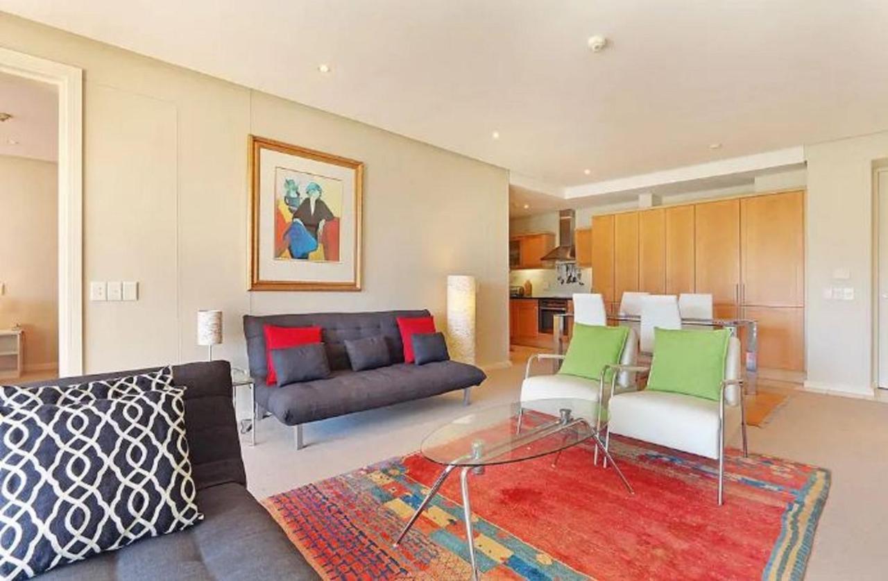 Waterfront Stays เคปทาวน์ ภายนอก รูปภาพ